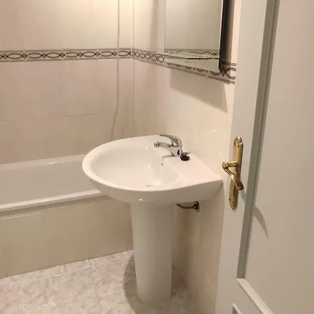 Aquila Parque فوينخيرولا
